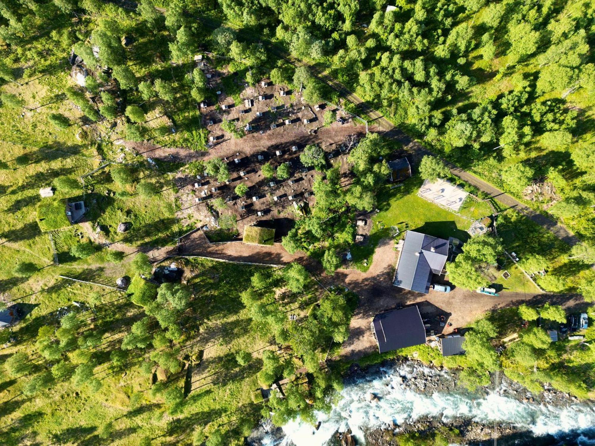 Bardu Huskylodge Buitenkant foto
