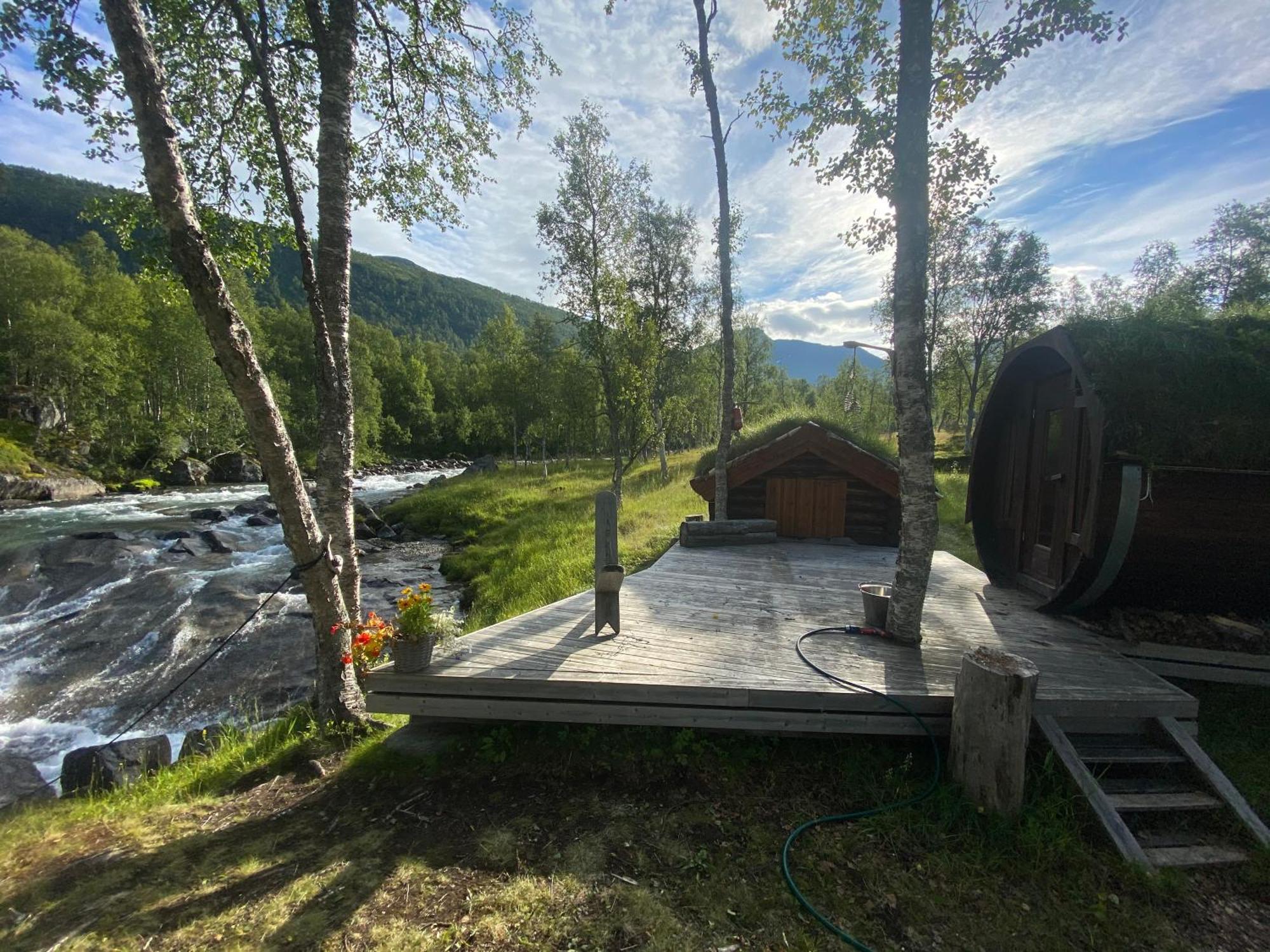 Bardu Huskylodge Buitenkant foto