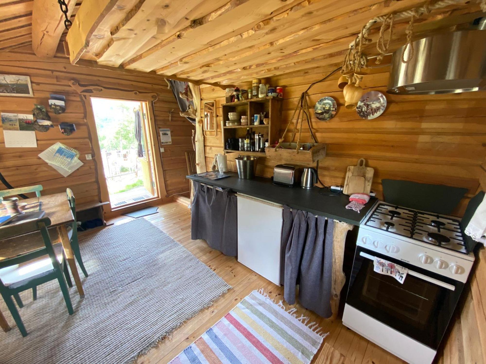 Bardu Huskylodge Buitenkant foto